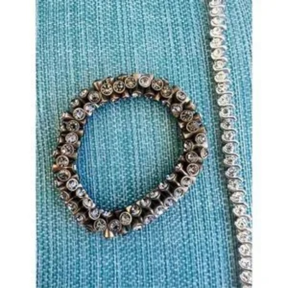 Elegant Bracelet Collection – Rhinestone, Lucite, Silver, and Beaded Designs - Picture 3 of 16